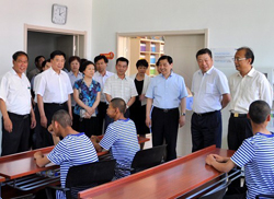 ����һ����ͯ��(ji��)ǰϦ �����郺ͯ����Ժ���20�fԪ