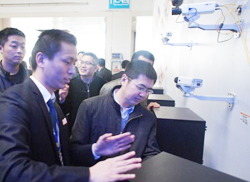 ���������w��Q���������u��ͨչ�͑���A