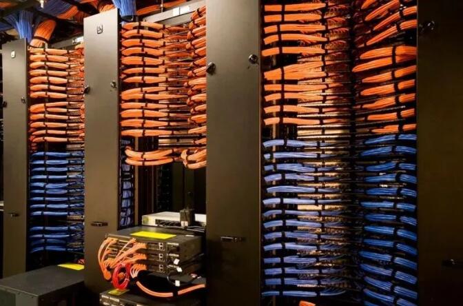 �C(j��)���c�C(j��)������������B