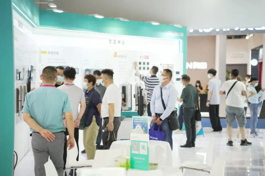 ֱ��������(hu��) | ������Ʒ�@�G���� ԏ��ǻ��˾����L(f��ng)��